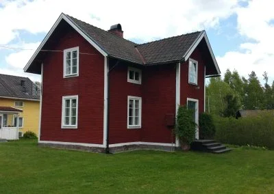 Före takläggning litet hus