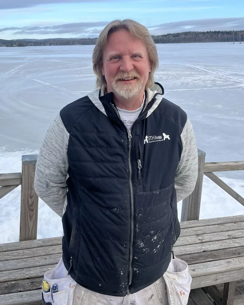 Mikael – målare på STH Bygg